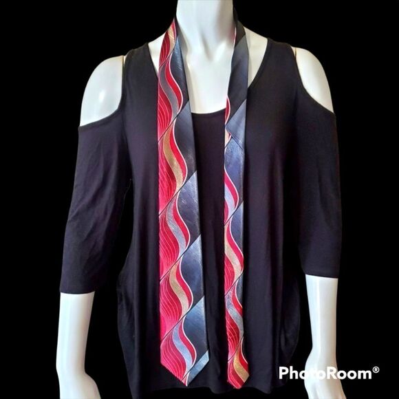 George Red, Gray, & Tan Tie - Picture 1 of 5